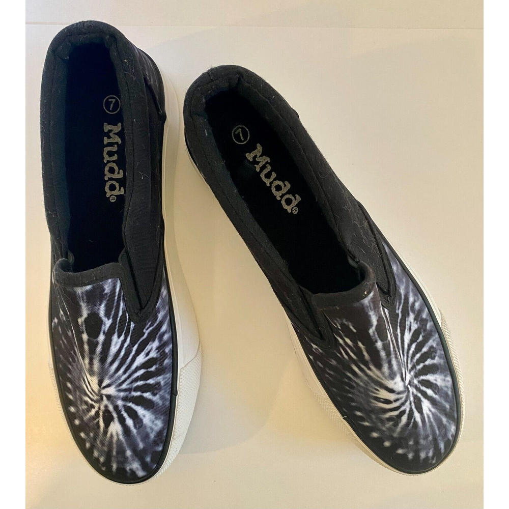Mudd Poppy Slip On Black Tie Dye Size 7 Shoes Black Tie Dye - Picture 4 of 9